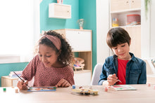 Carica l&#39;immagine nel visualizzatore di Gallery, Ravensburger - CreArt Serie E, Cane e Gatto Dolce Sonno, Dipingere con i Numeri, Kit Pittura Bambini, Tema Animali, Cornice Inclusa, Gioco Educativo, Idea Regalo Bambini 7+ Anni, 22x16cm