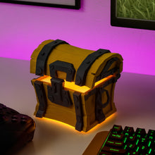 Carica l'immagine nel visualizzatore di Gallery, Paladone Fortnite Chest Light con Suono - Licenza ufficiale