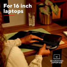 Carica l'immagine nel visualizzatore di Gallery, Trust Bologna Slim Eco Borsa per Laptop fino a 16", Borsa per Laptop Sostenibile in Plastica Riciclata, con Tracolla, Custodia per Viaggio, Lavoro, Ufficio, Scuola