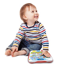 Carica l'immagine nel visualizzatore di Gallery, Clementoni Baby - Il Mio Primo Tablet Parlante, Gioco Interattivo con Luci e Suoni, Bambini 12-36 Mesi, Insegna Numeri, Lettere, Forme e Versi degli Animali, Lingua Italiana, 17742