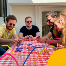 Carica l&#39;immagine nel visualizzatore di Gallery, CRACK LIST I Divertente Gioco da Tavolo per Tutta la Famiglia I Gioco di Carte I 2-8 Giocatori I 10+Anni I Durata media: 30 min I Gioco di Società per li Amici I Italian
