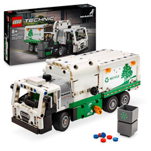 Carica l&#39;immagine nel visualizzatore di Gallery, LEGO Technic Camion della Spazzatura Mack LR Electric, Veicolo Giocattolo per la Raccolta dei Rifiuti, Gioco per Bambini, Bambine, Ragazzi e Ragazze da 8 Anni in su che Amano l&#39;Ambiente 42167