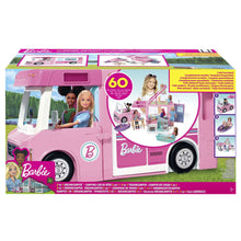 Carica l'immagine nel visualizzatore di Gallery, Barbie Camper dei Sogni - Veicolo 3 in 1 Trasformabile con Piscina - Pick-Up e Barca - Dettagli realistici - 50 Accessori - Regalo Bambini 3-7 Anni, GHL93