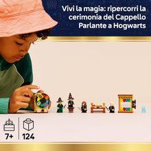 Carica l'immagine nel visualizzatore di Gallery, LEGO Harry Potter Castello di Hogwarts: Cerimonia Cappello Parlante 76460