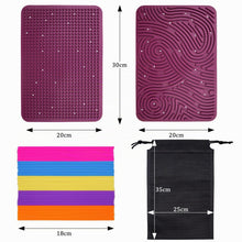 Carica l'immagine nel visualizzatore di Gallery, OMJMYY Sensory Activity Board 20 x 29.5 cm Tavola da attività Sensoriale Silicone Fidget Toy con Borsa da Viaggio e 40 C