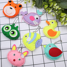 Carica l'immagine nel visualizzatore di Gallery, CONNECTION 12 Pezzi Kit Cucito Bambina Cucito per Bambini Confezione Da Cucire in Feltro per Bambini Artigianato e Cucir