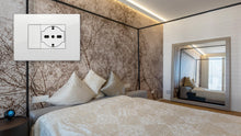 Carica l'immagine nel visualizzatore di Gallery, Vimar 14653U.11 Plana Up placca 3 mod centrali 12.3x8.6x0.97cm, bianco matt