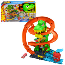 Carica l'immagine nel visualizzatore di Gallery, Hot Wheels T-Rex Battaglia Infuocata con macchinina in Scala 1:64