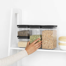Carica l'immagine nel visualizzatore di Gallery, Brabantia Tasty+ Contenitori per Alimenti Impilabili, Dark Grey, Set da 4