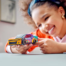Carica l&#39;immagine nel visualizzatore di Gallery, LEGO Speed Champions NASCAR Next Gen Chevrolet Camaro ZL1, Modellino di Auto da Costruire, Macchina Giocattolo da Collezione con Minifigure del Pilota, Giochi per Bambini e Bambine da 9 Anni 76935
