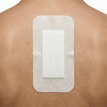 Carica l'immagine nel visualizzatore di Gallery, KMINA Cerotti Medicazione in TNT Sterili 10 x 20 cm, Grandi