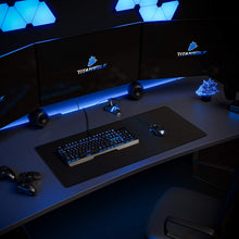 Carica l'immagine nel visualizzatore di Gallery, Titanwolf - Tappetino per mouse XXL, XXL, per gaming, gioco veloce, 900 x 400 mm, XXL, migliora precisione e velocità, presa stabile su superfici lisce