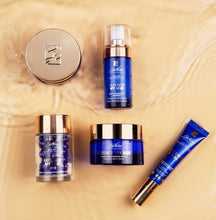 Carica l'immagine nel visualizzatore di Gallery, Bionike Defence My Age - Crema Rinnovatrice Viso Giorno Anti Age con Vitamina C, Nutre e Rafforza la Pelle, Contrasta Se