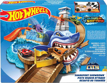 Carica l&#39;immagine nel visualizzatore di Gallery, Hot Wheels- Playset Lo Squalo Sta Attaccando, Pista con Macchinina Cambia Colore, Giocattolo per Bambini 4+Anni, BGK04