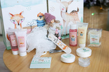 Carica l&#39;immagine nel visualizzatore di Gallery, Accentra Calendario dell’Avvento 2025 per ragazze con 24 prodotti per la cura del corpo – Beauty con body lotion, bombe da bagno frizzanti, bagnoschiuma, shampoo e molto altro – Calendario di Natale