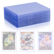 Carica l'immagine nel visualizzatore di Gallery, 50 Pz Custodie per Carte da Collezione, Top Loader Card Protectors, Bustine Protettive Carte Trasparente, Compatibile con PTCG Carte, YuGiOh, Giochi di Carte, Dimensioni Standard 76x101mm