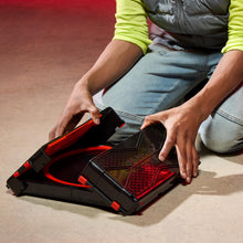 Carica l'immagine nel visualizzatore di Gallery, Hasbro BEY Blade BBX Spring Stadium