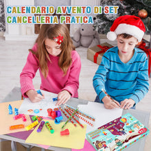 Carica l'immagine nel visualizzatore di Gallery, Ucouper Calendario Avvento 2024 di Cancelleria Scuola Set Cancelleria 24 Articoli Calendario Avvento Bambini Bambina con Matite Timbri Evidenziatori e Gomma Regali di Natale Bambini
