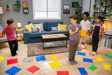 Carica l'immagine nel visualizzatore di Gallery, Goliath The Floor is Lava!, Giochi da Tavolo dai 5 Anni in Su, Gioco Interattivo per Bambini e Adulti, Promuove L'Attività Fisica e Accende l' Immaginazione