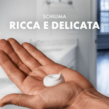 Carica l'immagine nel visualizzatore di Gallery, Gillette Series la Schiuma da Barba Lenitiva con Aloe Vera, per Pelli Sensibili, Protezione Completa Contro le Irritazio