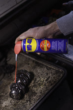 Carica l'immagine nel visualizzatore di Gallery, WD-40 Smart Straw Multifunzione (2 x 400 ml)