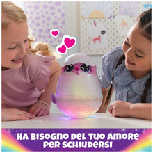 Carica l'immagine nel visualizzatore di Gallery, HATCHIMALS Alive, Uovo Mystery Hatch Pufficorn, Peluche Interattivo a Sorpresa con Effetti Speciali, Nebbia, Luci, 100 Reazioni e Suoni, Giocattoli per Bambini e Bambine, 5+ Anni - Modelli Variabili
