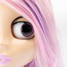 Carica l&#39;immagine nel visualizzatore di Gallery, Nice Group- Influencer Make Up Doll, Testa da Truccare e Pettinare con Occhi Cambia Colore per Bambine Influenzare Trucchi, Multicolore, Taglia Unica, 92049