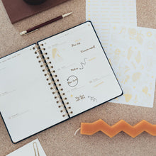 Carica l&#39;immagine nel visualizzatore di Gallery, Grupo Erik: Diario Scuola 2024 2025 Astrale, Agenda settimanale A5 12 mesi, 14,8 x 21 cm, Agenda Weekly Planner 2024 2025, Agenda Astrologica 2024 2025