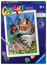 Carica l'immagine nel visualizzatore di Gallery, Ravensburger - CreArt Serie D, Gattino e Farfalla, Dipingere con i Numeri, Kit Pittura Bambini, Tema Animali, Cornice Inclusa, Gioco Educativo, Idea Regalo Bambini 9+ Anni, 26x20 cm