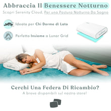 Carica l'immagine nel visualizzatore di Gallery, Cruchlorent Lunar Grid - Cuscino Per Gambe Ortopedico In Memory Foam - Calibrato Per Dormire Sul Fianco Con Supporto Fino a 95 Kg. Combatte i Dolori Lombari, alle Anche, Ginocchia e Nervo Sciatico.