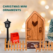 Carica l'immagine nel visualizzatore di Gallery, AOKITO Porta Elfo Natale Kit, Porticina Elfo Natale Legno Accessori, Porta Elfo Magica con Ghirlanda di Natale, Mini Albero Natale, Scopa, Stivali, Scala, Decorazioni Natalizie Regali per Bambini Set