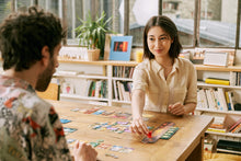 Carica l'immagine nel visualizzatore di Gallery, Asmodee - 7 Wonders Duel - Gioco da Tavolo di Strategia per 2 Giocatori, 10+ Anni, Edizione in Italiano