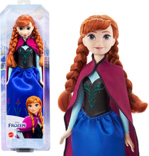Carica l'immagine nel visualizzatore di Gallery, Mattel Disney Frozen - Anna, bambola con abito elegante e accessori ispirati al film Dsney Frozen 1, giocattolo per bambini, 3+ anni, HLW49