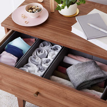 Carica l'immagine nel visualizzatore di Gallery, Amazon Basics Organizer in tessuto per cassetto, 6 unità, Grigio