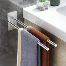 Carica l'immagine nel visualizzatore di Gallery, Gsocel Portasciugamani a Due Bracci in Acciaio Inox 304 Autoadesivo Porta Asciugamani Doppio Senza Foratura Portasalviette da Parete per Bagno e Cucina Argento 38CM