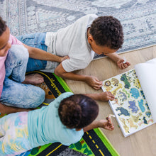 Carica l&#39;immagine nel visualizzatore di Gallery, Melissa &amp; Doug | Libro adesivi attacca e stacca bambini | Album stickers animali fattoria, dinosauri, animali marini, savana | Giochi da viaggio creativi per bambini e bambine dai 3 anni in sù
