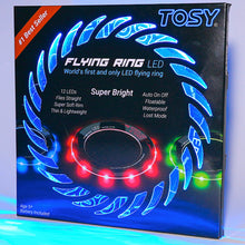 Carica l'immagine nel visualizzatore di Gallery, TOSY Flying Ring - 16 milioni di colori RGB o 12 LED, luminoso, modalità smarrimento, accensione automatica, impermeabile, frisbee leggero, regalo di compleanno e di Natale per ragazzo/ragazza/bambino