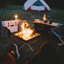 Carica l'immagine nel visualizzatore di Gallery, Relaxdays Secchio per Cenere con Coperchio, per Raffreddare &amp; Trasportare Carbone Bollente, Camino &amp; Stufa, 12 l, Nero