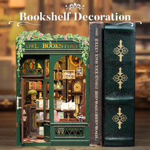 Carica l'immagine nel visualizzatore di Gallery, CUTEBEE Book Nook - Kit fai da te in miniatura, casa delle bambole in miniatura, casa delle bambole fai da te, con protezione antipolvere e luce LED, kit di costruzione per adulti (gufo Bookstore)