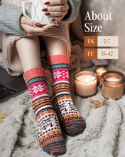 Carica l'immagine nel visualizzatore di Gallery, Regalo Natale Calze Termiche Donna: Regali di Natale per Lei Originali Utili Accessori Regalini Natalizi per Mamma Famiglia Colleghe Amiche Anziana, Calze Calde Donna Invernali Termiche Lana Imbottite