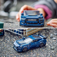 Carica l&#39;immagine nel visualizzatore di Gallery, LEGO Speed Champions Auto Sportiva Ford Mustang Dark Horse, Macchina Giocattolo da Costruire per Bambini e Bambine da 9 Anni in su, Modellino di Veicolo da Corsa con Minifigure, Idea Regalo 76920