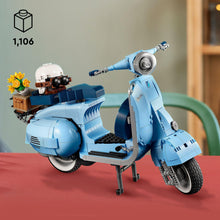 Carica l&#39;immagine nel visualizzatore di Gallery, LEGO Icons Vespa 125, Kit Modellismo per Adulti in Mattoncini, Idea Regalo Creativa per Uomo, Donna, Lui o Lei di Compleanno, Replica Piaggio Anni 60 da Costruire, Hobby Rilassante da Collezione 10298