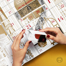 Carica l&#39;immagine nel visualizzatore di Gallery, L&#39;Oréal Paris, Calendario dell&#39;Avvento 24 Giorni 2025, 24 Prodotti Iconici per il Make-Up, la Cura del Viso e dei Capelli, Struttura con 24 Porticine, Per un Natale Unico e Pieno di Sorprese