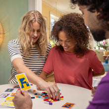 Carica l'immagine nel visualizzatore di Gallery, Asmodee – BRICK LIKE THIS – Gioco da Tavolo di Costruzioni