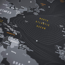 Carica l'immagine nel visualizzatore di Gallery, CSL-Computer TITANWOLF - Tappetino per mouse XXL Speed Gaming Titanwolf mappa del mondo 900 x 400 mm – XXL Mousepad – Sottomano grande dimensione – migliora la precisione e la velocità