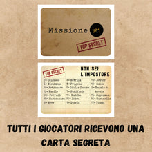 Carica l'immagine nel visualizzatore di Gallery, Oh Happy Games - L'Impostore - Riesci a scoprirlo? Bluff, creatività, gioco di parole e di sospetto! Divertente Gioco da tavolo per bambini e adulti