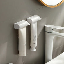 Carica l'immagine nel visualizzatore di Gallery, 1 /2 Spremi dentifricio magnetico per montaggio a parete per uso domestico, adatto per detergente viso, crema per le man