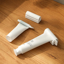 Carica l'immagine nel visualizzatore di Gallery, 1 /2 Spremi dentifricio magnetico per montaggio a parete per uso domestico, adatto per detergente viso, crema per le man