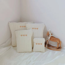Carica l'immagine nel visualizzatore di Gallery, 4 pezzi/set borsa per pannolini per bambini amore ricamo multifunzionale articoli per madre e bambino organizzatore bors