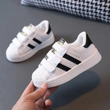 Carica l'immagine nel visualizzatore di Gallery, Scarpe da ginnastica per bambini, design alla moda, bianche, antiscivolo, scarpe casual, scarpe da ginnastica traspirant